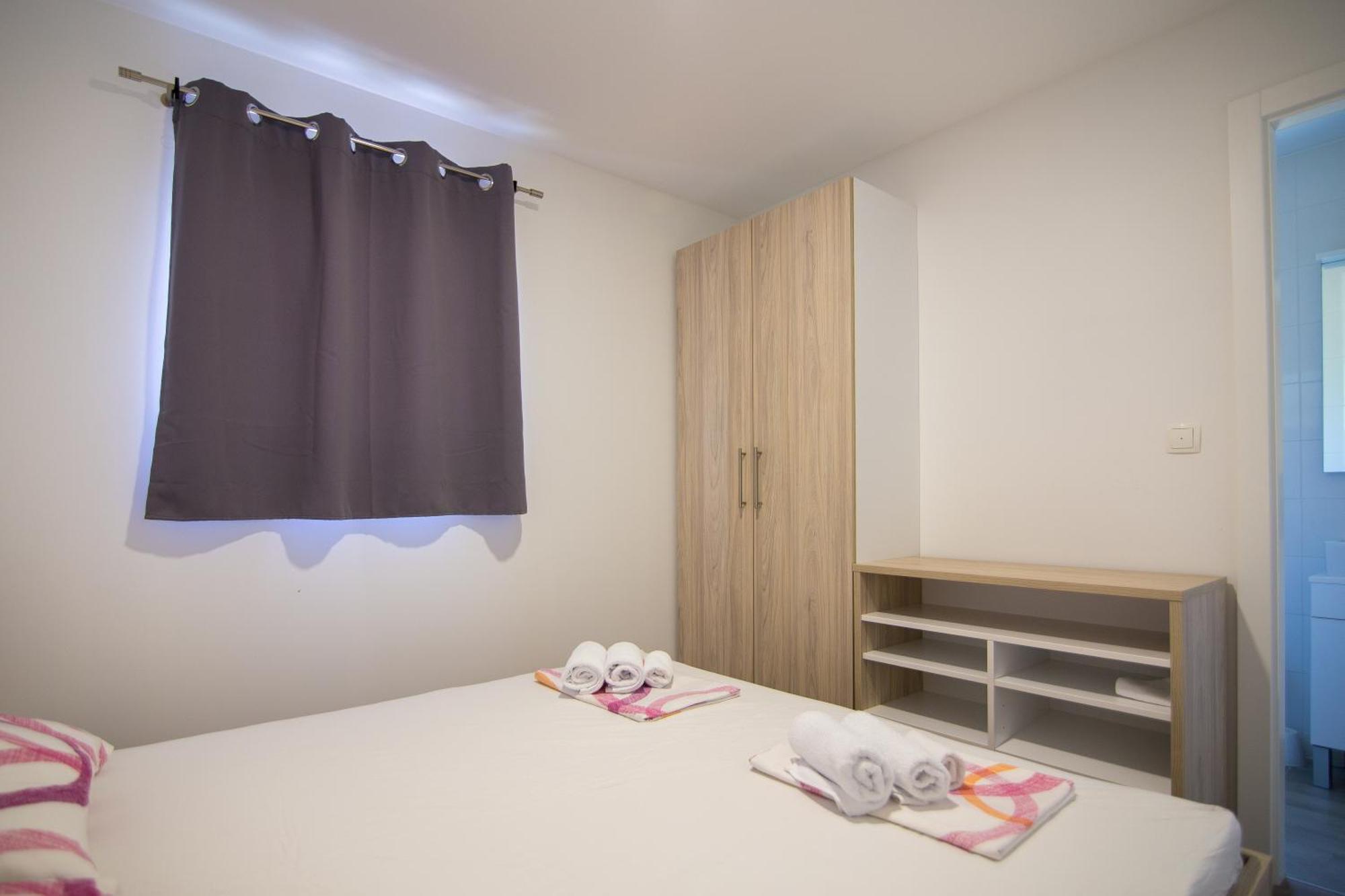 Luxury Mobile Homes Liza Биоград на Мору Екстериор снимка