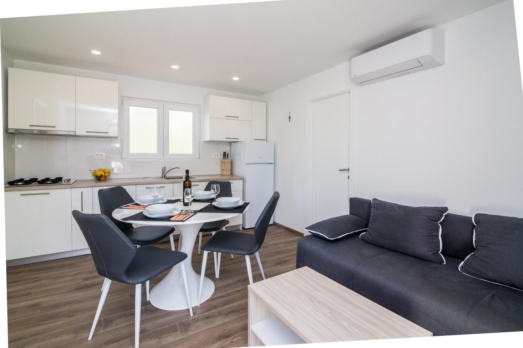 Luxury Mobile Homes Liza Биоград на Мору Екстериор снимка
